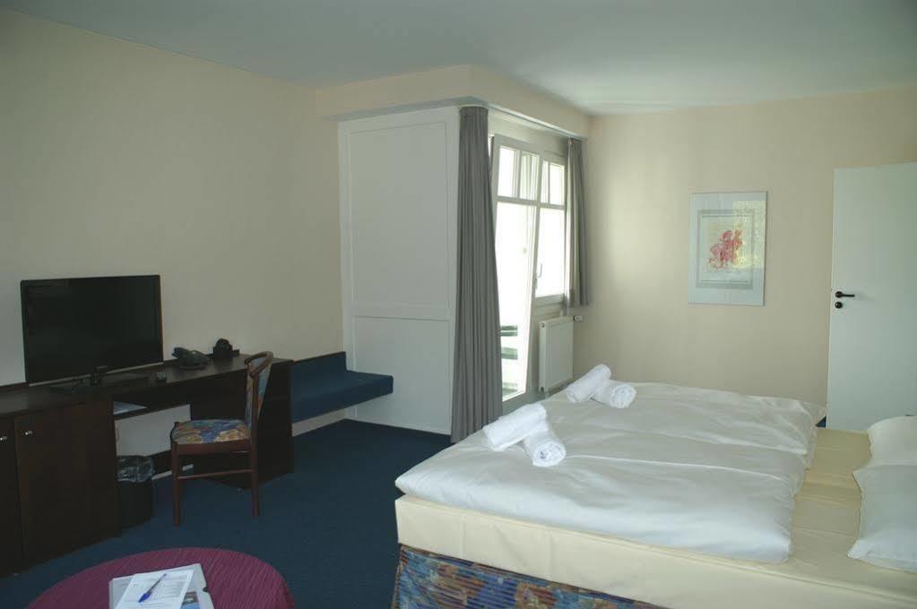 Hotel Strandpavillon Baabe Exterior photo